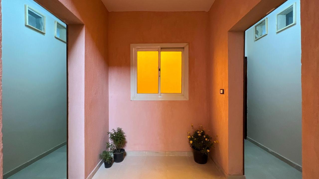 Pyramids Road Guest House Cozy Rooms And Rooftop Breakfast With The Pyramids View Nazlet el-Sîsi Esterno foto